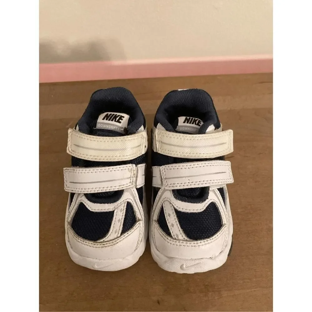 Nike size 5 baby toddler downshifted blue white sneakers shoes - Picture 3 of 7